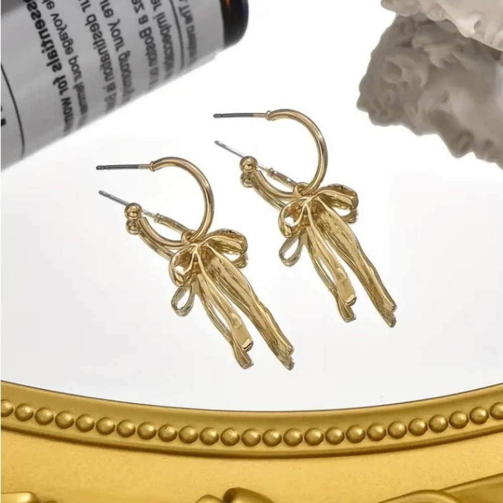 NEW Coquette bow dangle drop earrings coquette trendy bow jewelry gold - Picture 2 of 5